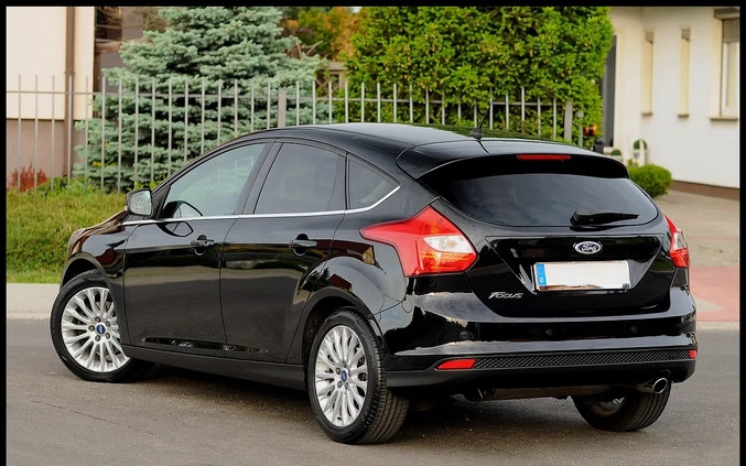 Ford Focus cena 27900 przebieg: 248116, rok produkcji 2011 z Świdnica małe 631